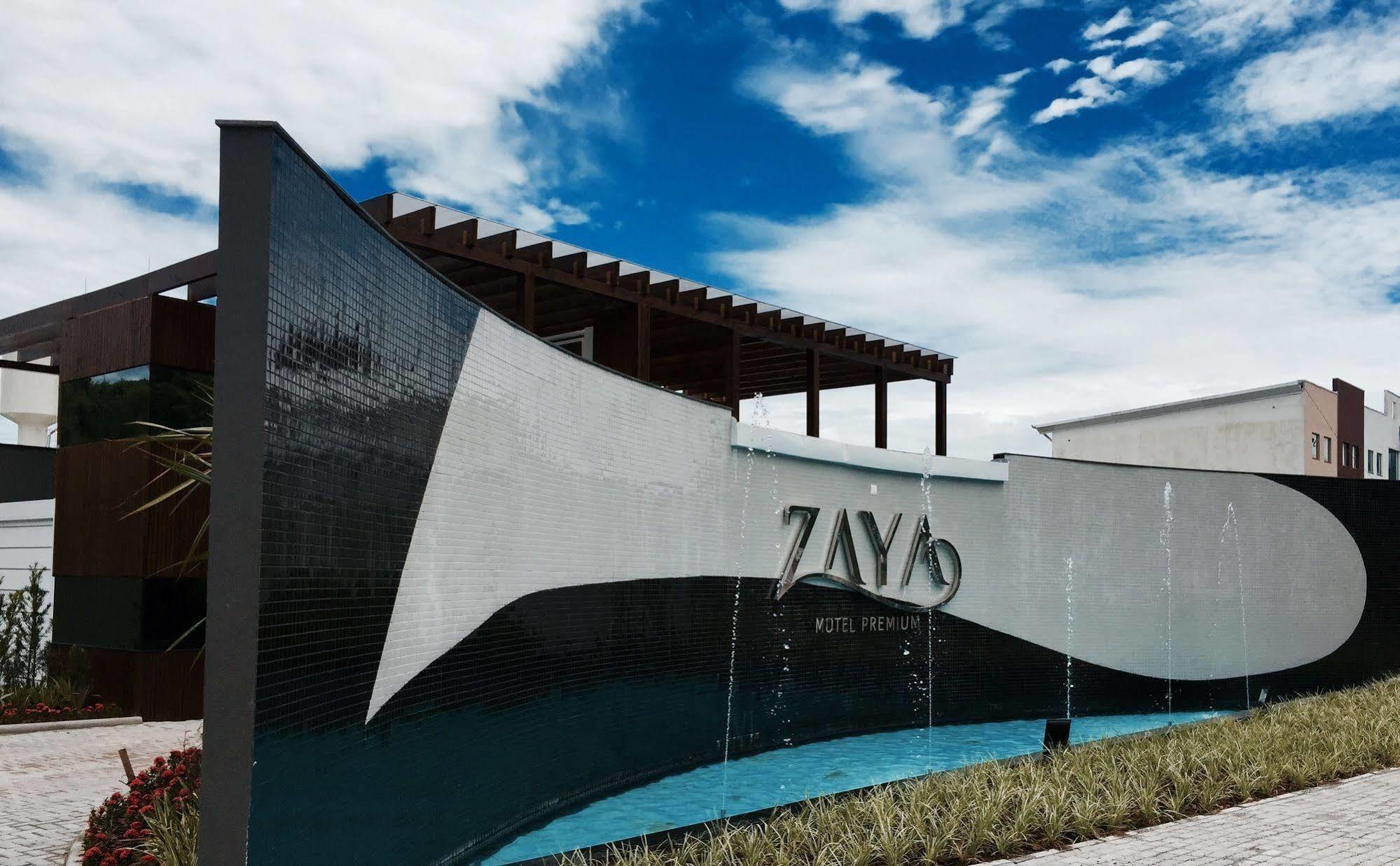 Zaya Motel Premium (Adults Only) ฟลอเรียนอโปลิส ภายนอก รูปภาพ