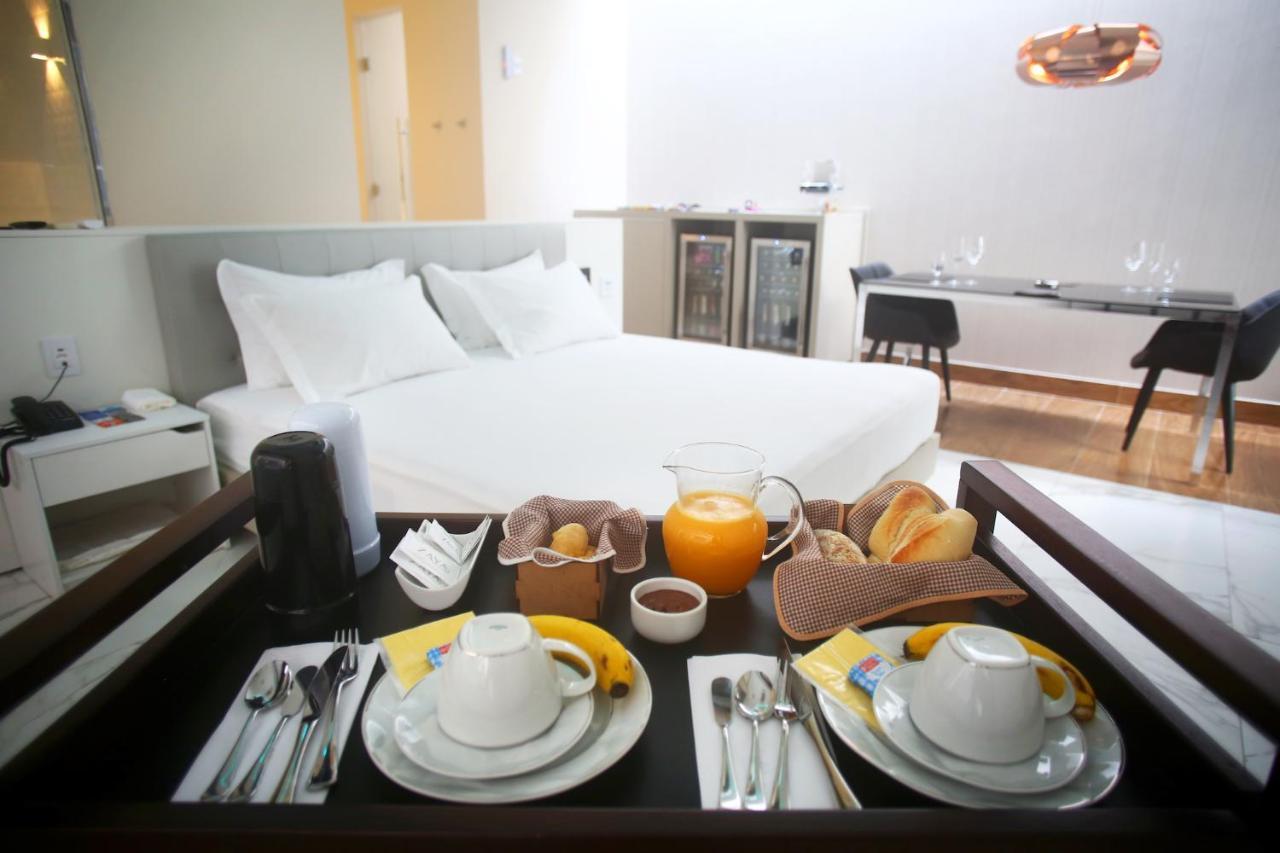 Zaya Motel Premium (Adults Only) ฟลอเรียนอโปลิส ภายนอก รูปภาพ